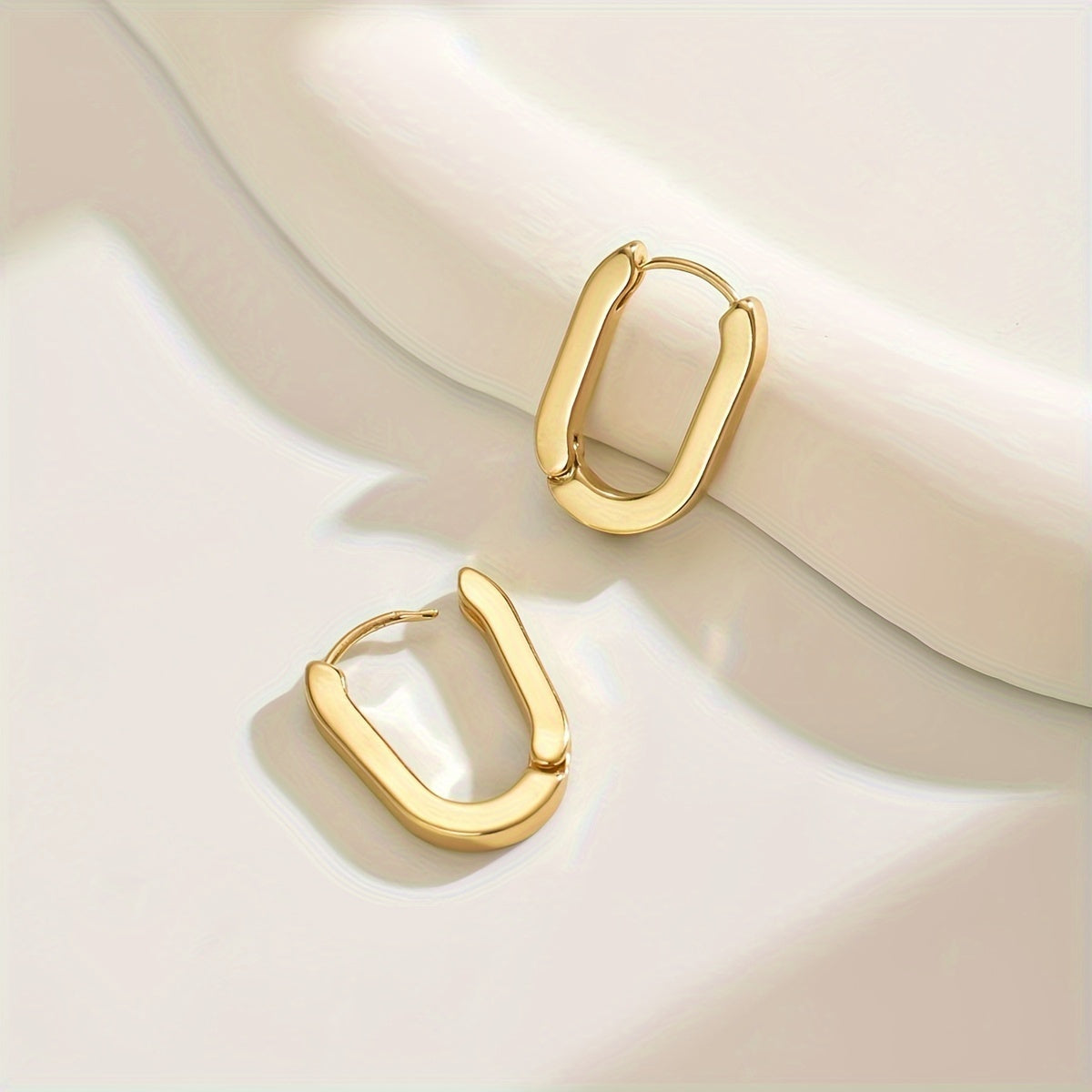 Doriane | Boucles d’oreilles lumineuses minimalistes