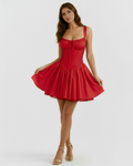 Robe courte avec corset et jupe fluide