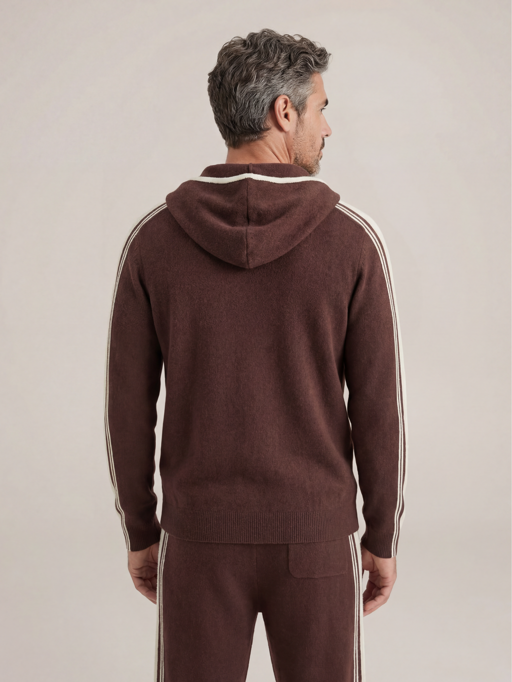 Ensemble Signature marron à capuche