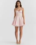 Vestido corto con corsé y falda de vuelo