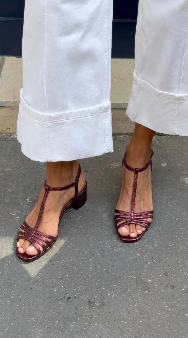 Allegra | Goldene Sandalen Tägliche Eleganz