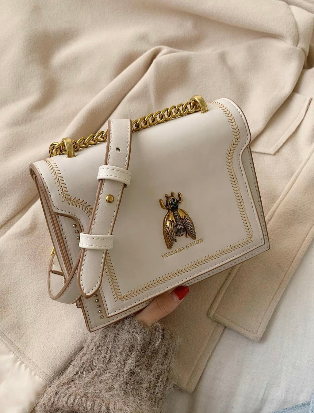 SAC KATÉLORIA CHAIN