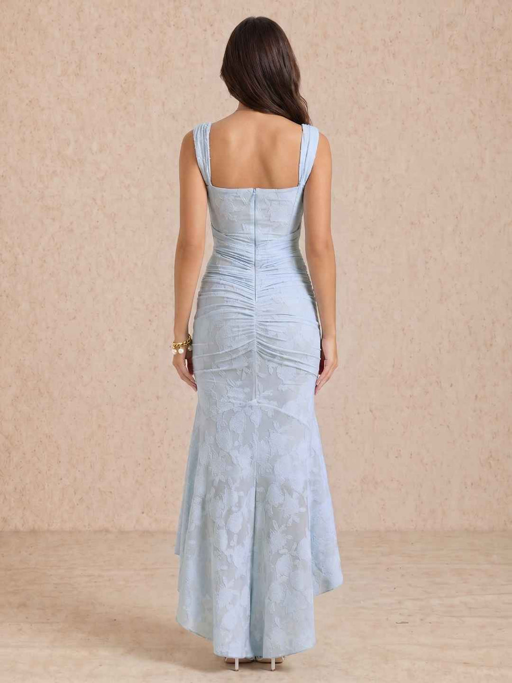 Robe midi drapée à décolleté carré