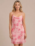 Vestido corto floral rosa fluido