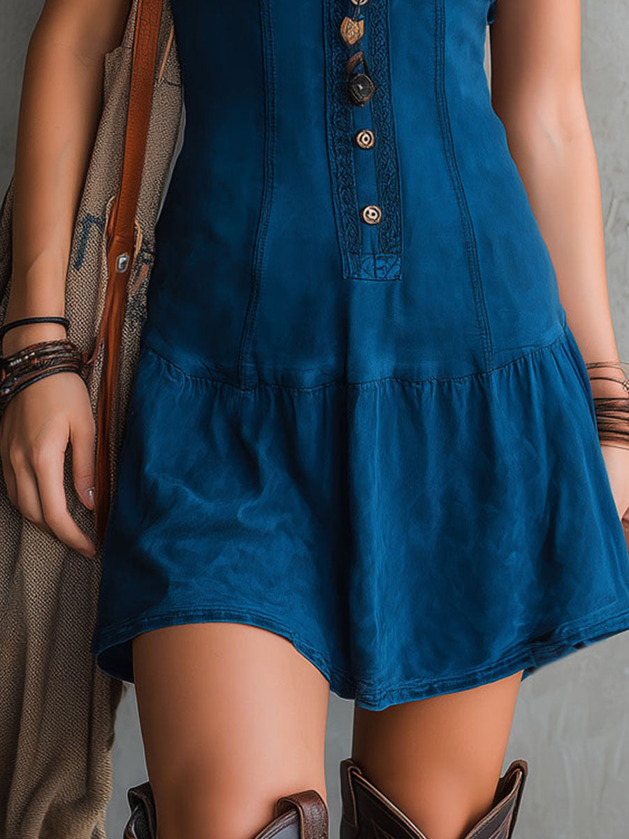 Mini-robe sans manches avec décolleté en V