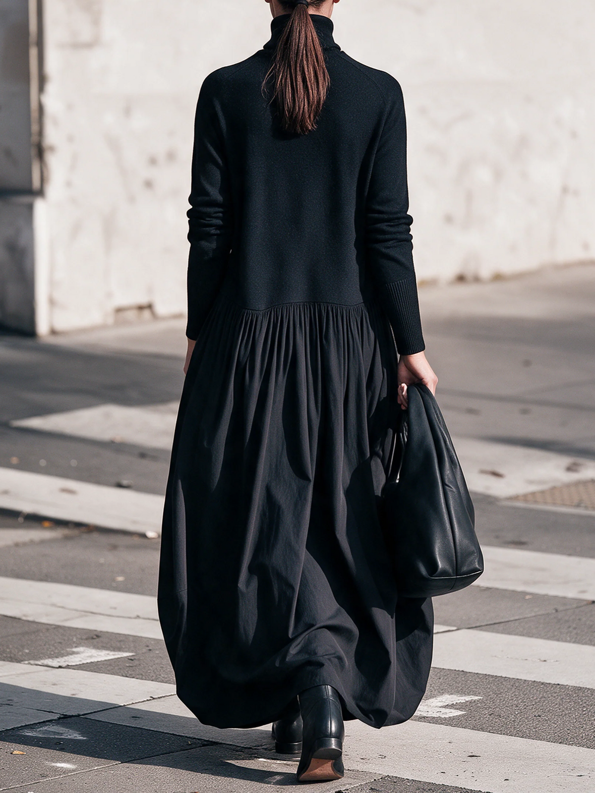 Vestido largo oversize con cuello alto y bolsillos