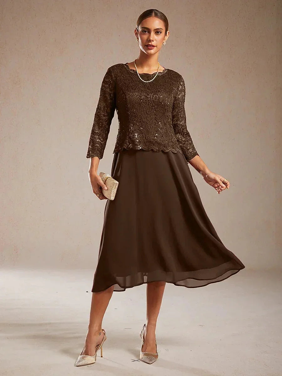Robe midi en dentelle à manches trois quarts