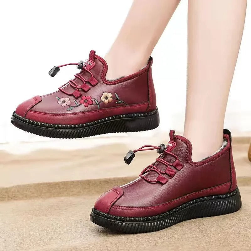 Inés™ | Chaussons fourrés en cuir à lacets élastiques