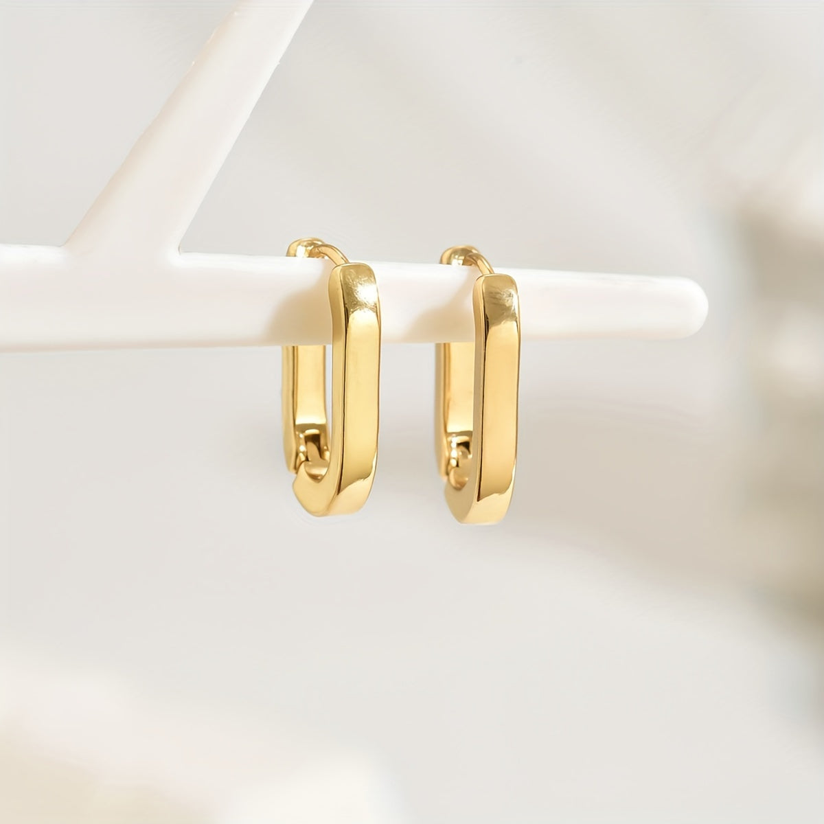 Doriane | Boucles d’oreilles lumineuses minimalistes