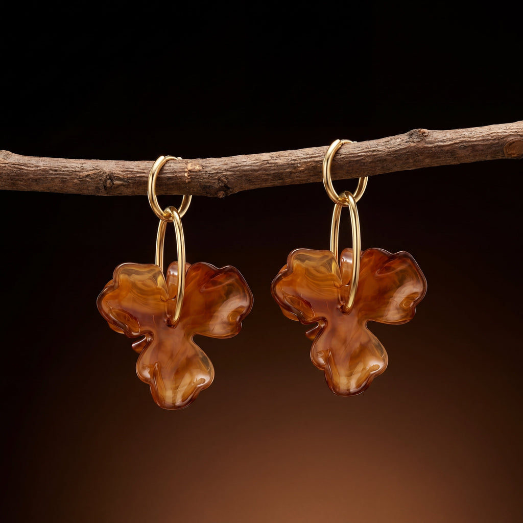 Boucles d’oreilles pendantes à motif floral