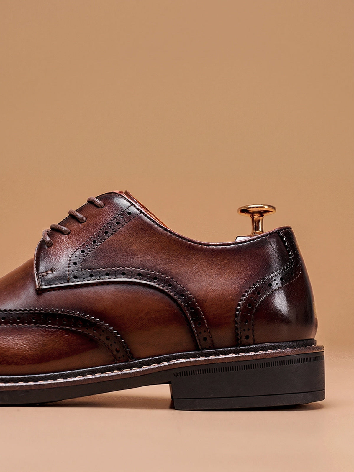 Chaussures Brogue Wingtip en Cuir