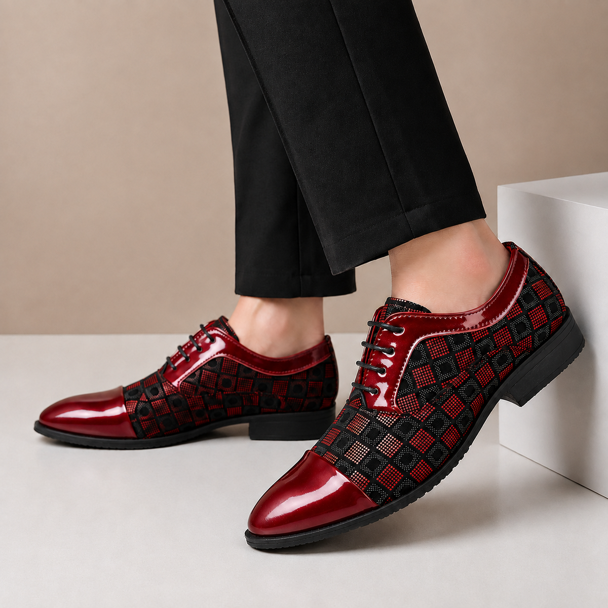 Chaussures Habillées Valente en Cuir à Motif Géométrique