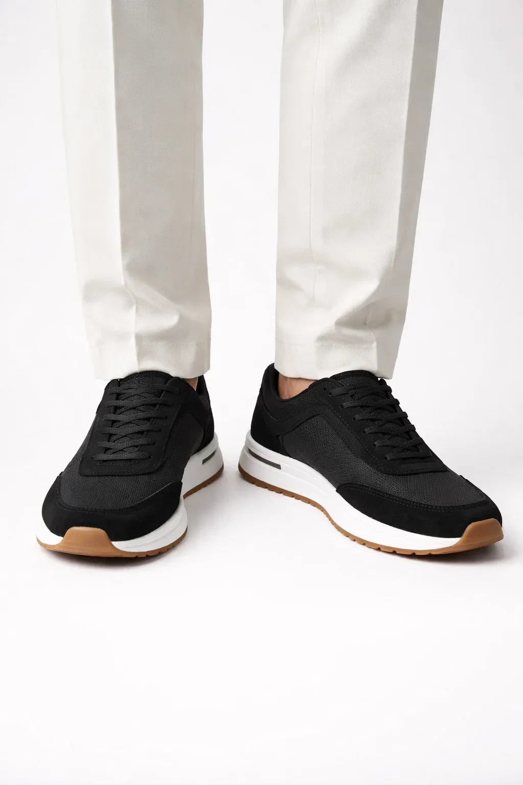 Sneaker noir